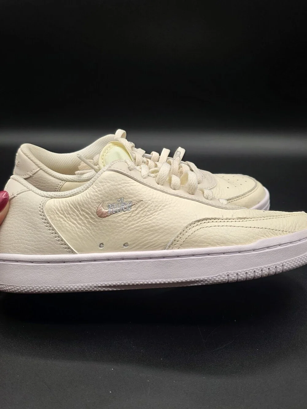 Nike Wmns CourtVintage PRM BeigeWhite WomenCasual Lifestyle Shoes